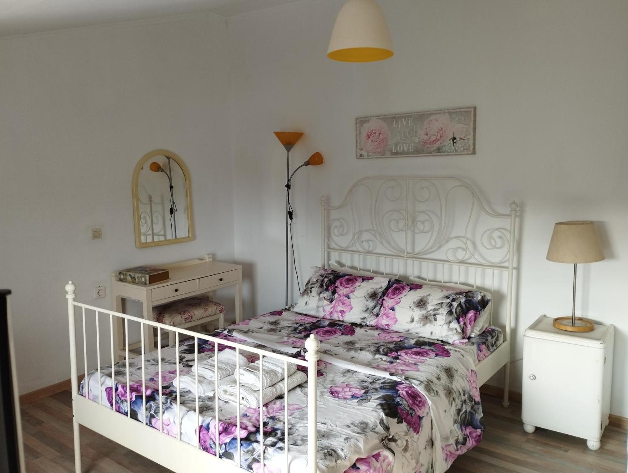 Spiti Lou Apartment *